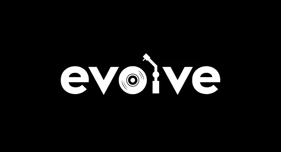 Evolve logo with the word ‘evolve’ in white lowercase letters on a black background, featuring an eye icon replacing the letter ‘o’.